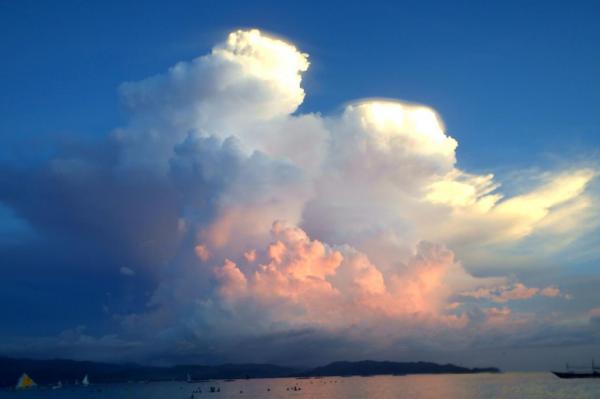 Front orageux au large de Boracay